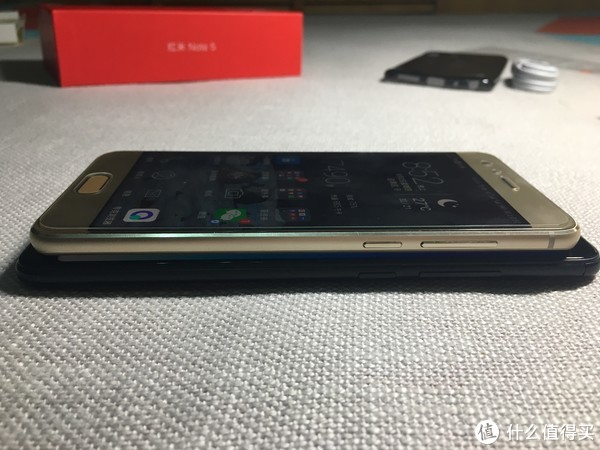 榮耀9和紅米Note5對(duì)比評(píng)測(cè)到底值不值得買(mǎi)?