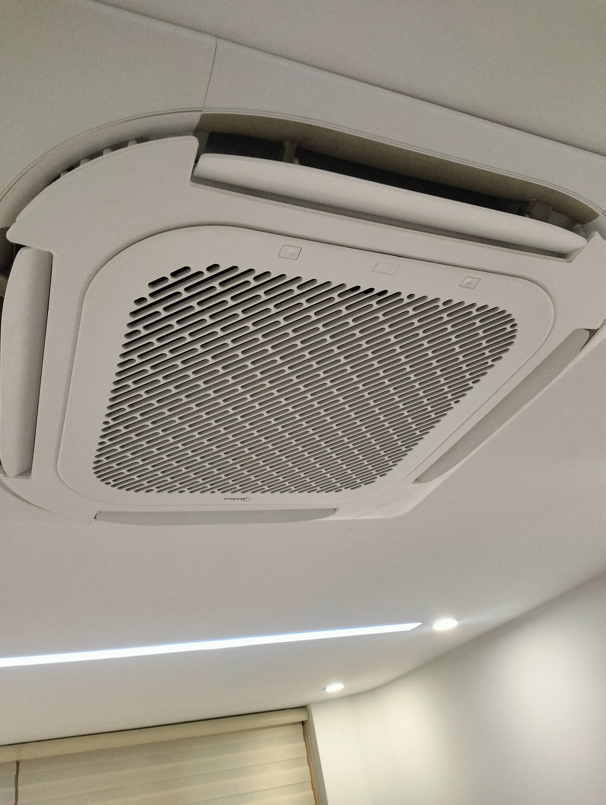家用中央空調加氟一般需要多少錢