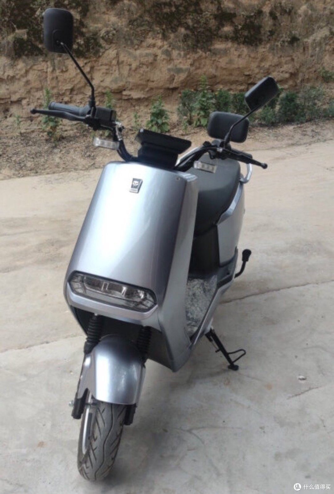 五星鉆豹G3電動摩托車2197元可入手_電動車市場