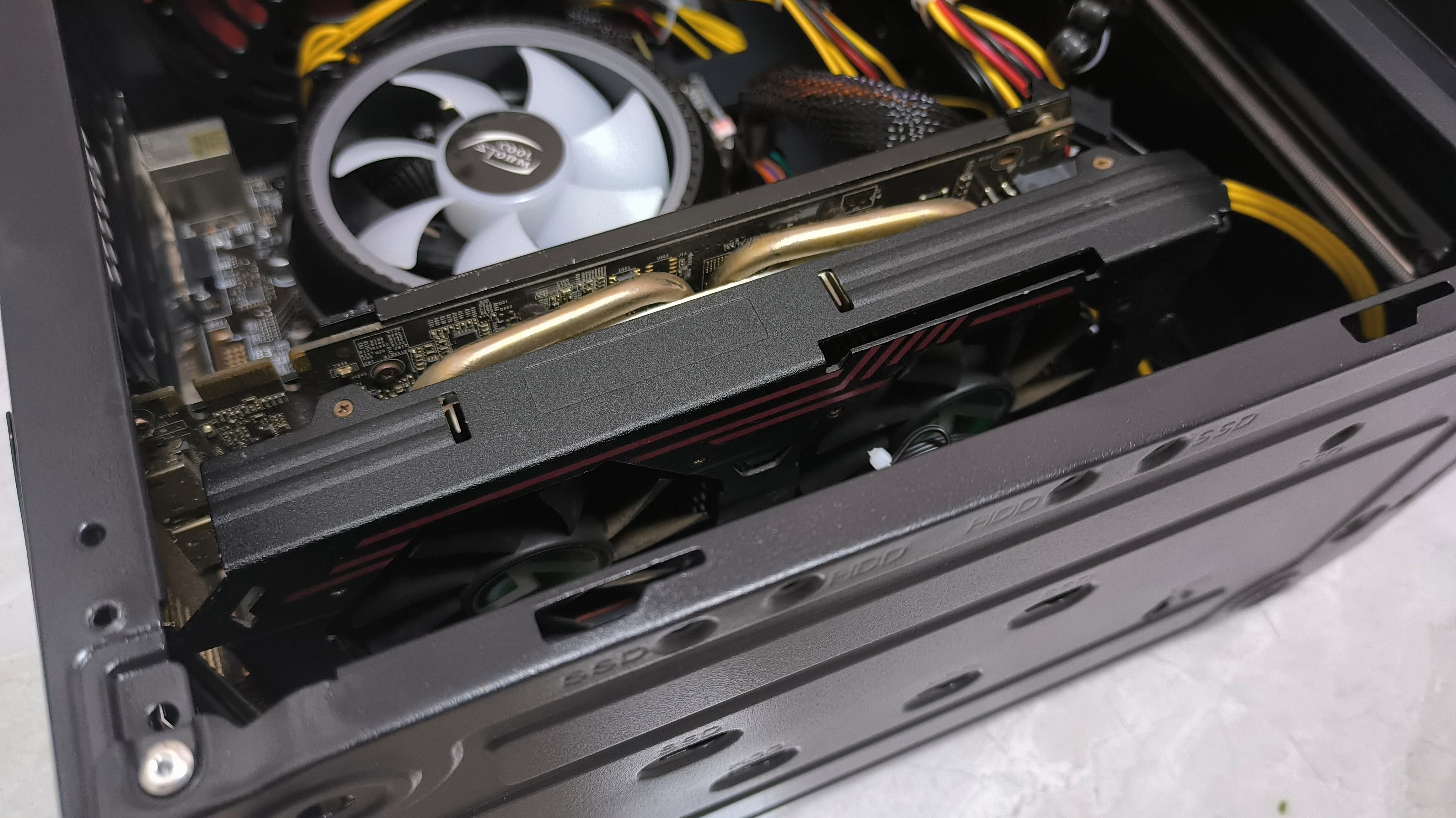 溫度及功耗測(cè)試_影馳GTX960名人堂2G_顯卡評(píng)測(cè)