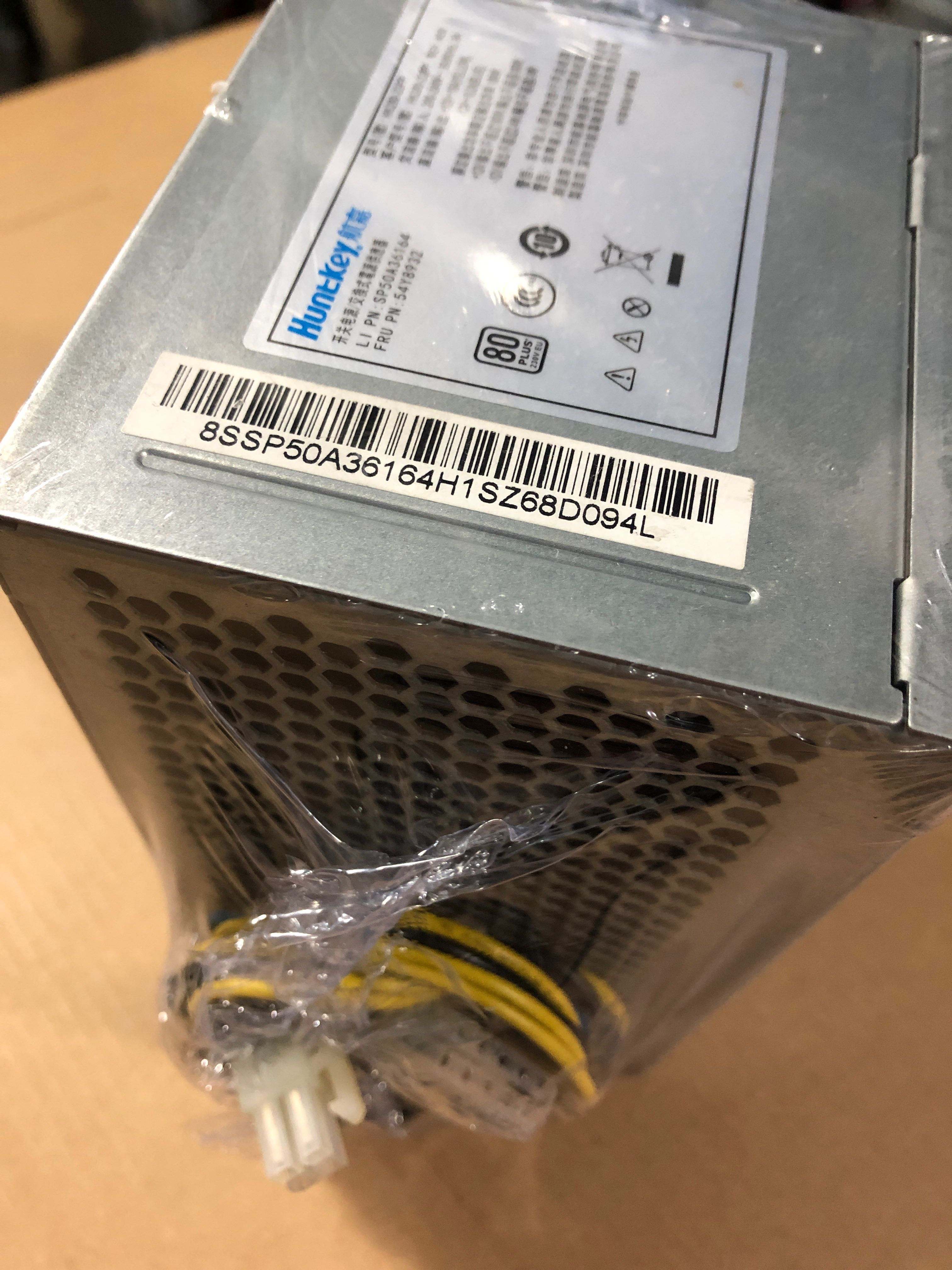口位于底部USB3.0助陣黑暗堡壘_機(jī)箱電源評(píng)測