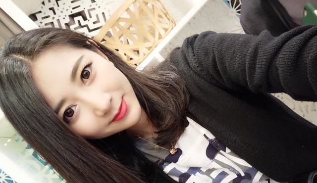 閆鳳嬌被曝廁所門艷照黑客伺機狂掛馬_西安固態(tài)硬盤行情