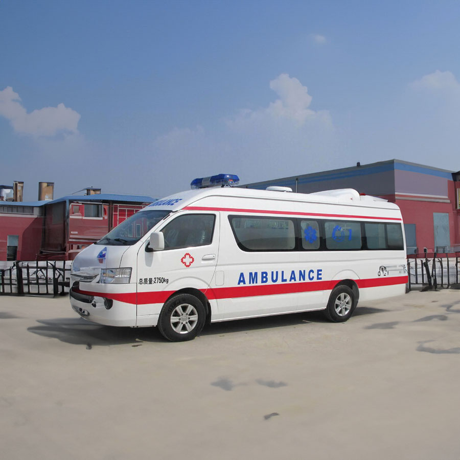 長沙救護車長途跨省出院病人-急救車轉(zhuǎn)運老人視頻