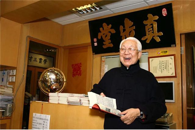 揭陽揭東區(qū)本地風(fēng)水大師真實排名看風(fēng)水認準李乘風(fēng)視頻