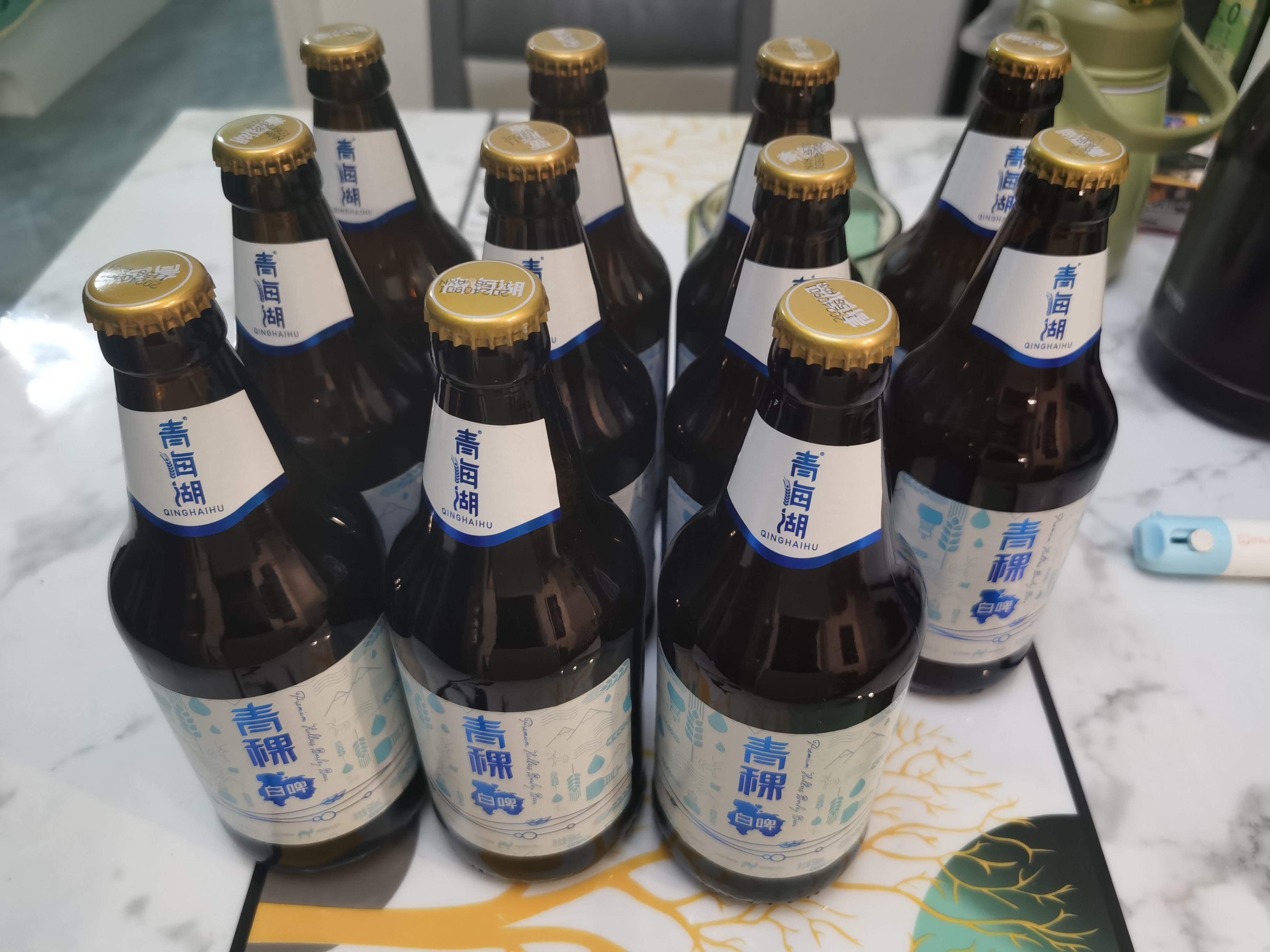 鄭州市二七區(qū)福瑞商行:西藏青稞啤酒,百威系列啤酒