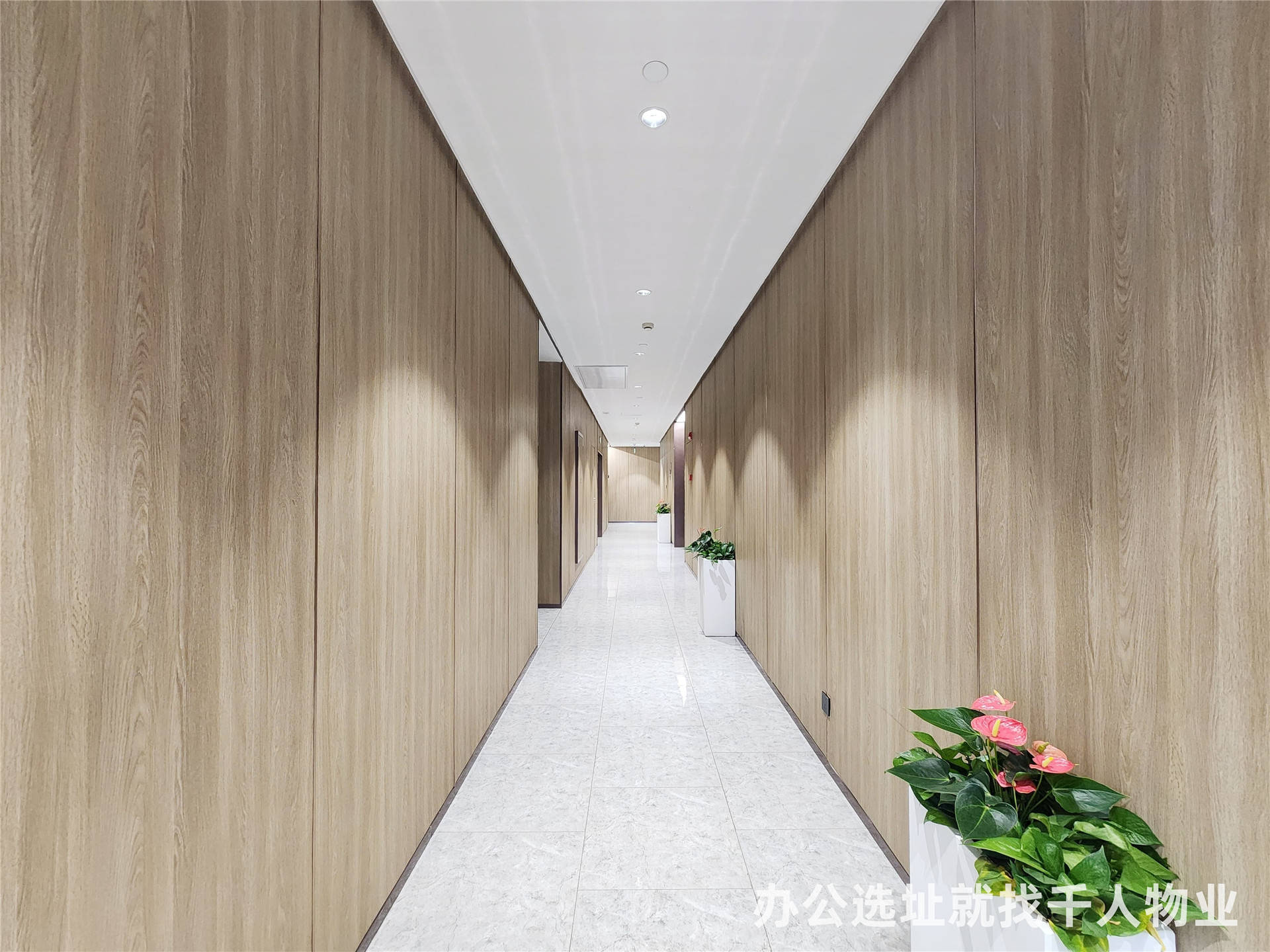 錦繡申江·華虹創(chuàng)新園(江程錦繡大廈)精裝修辦公室招租