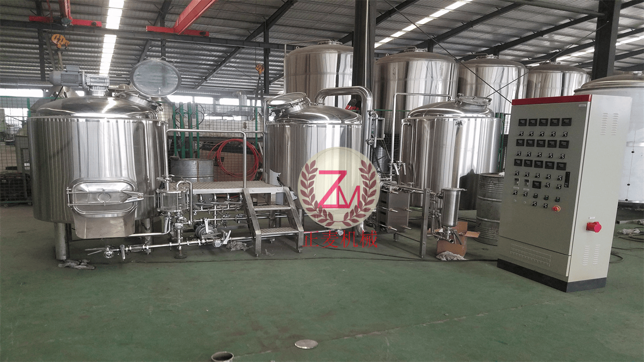 優(yōu)惠大型不銹鋼發(fā)酵罐、種子罐、糖化罐,發(fā)酵設(shè)備(寶1)