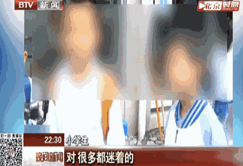 17歲的男孩在臥室里自蔚家長(zhǎng)應(yīng)不應(yīng)該管