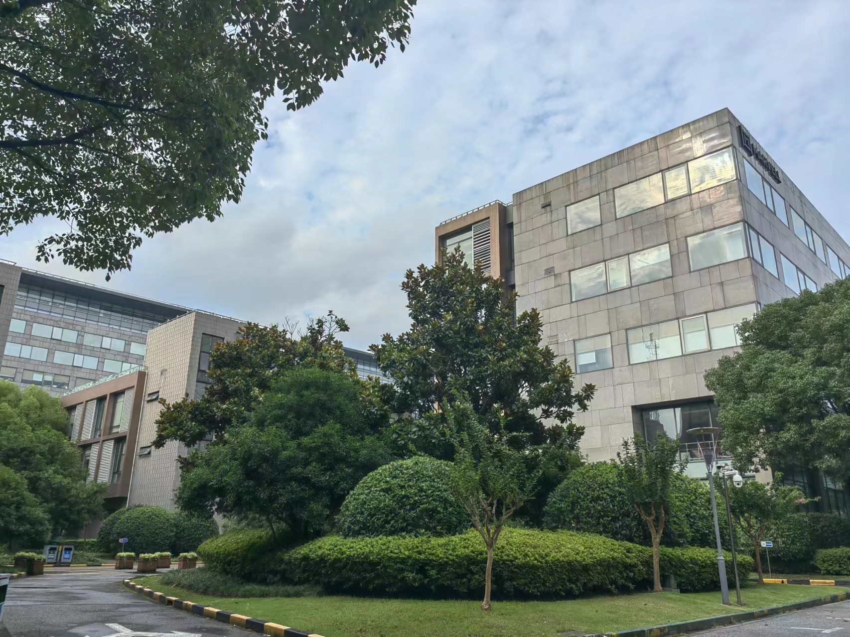 日月光集團總部張江寫字樓租賃張江集成電路產(chǎn)業(yè)園張江科學城